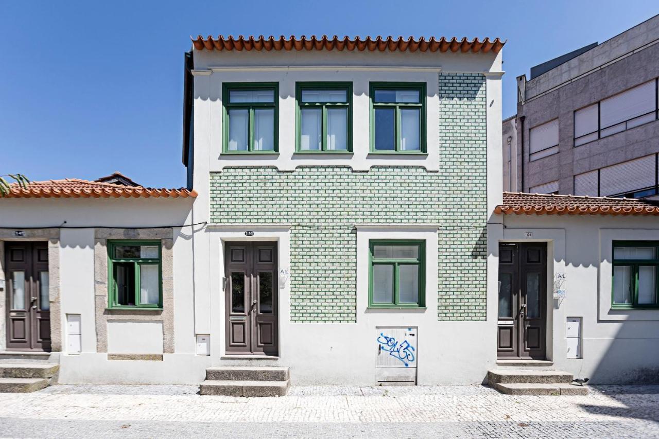 D. Joao IV Apartments By Lovelystay Porto Eksteriør bilde