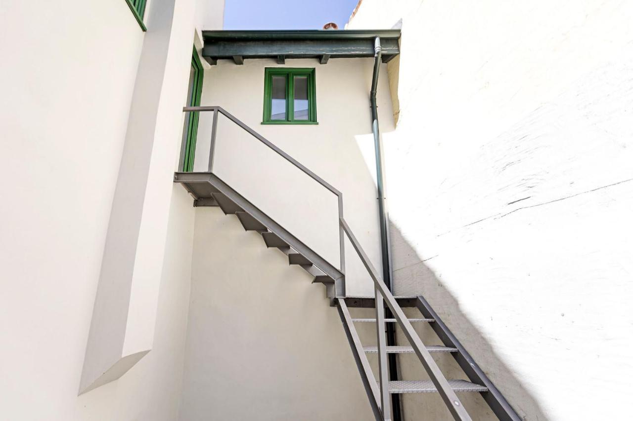D. Joao IV Apartments By Lovelystay Porto Eksteriør bilde
