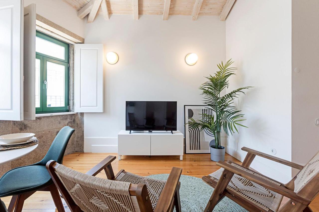 D. Joao IV Apartments By Lovelystay Porto Eksteriør bilde